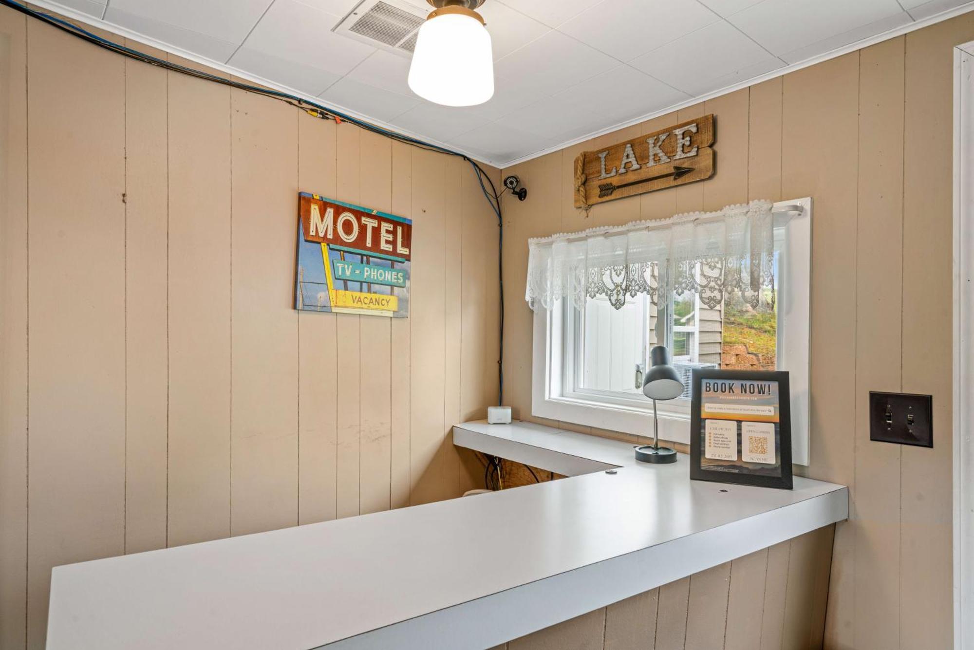 South Arm Retreats Motel East Jordan Dış mekan fotoğraf